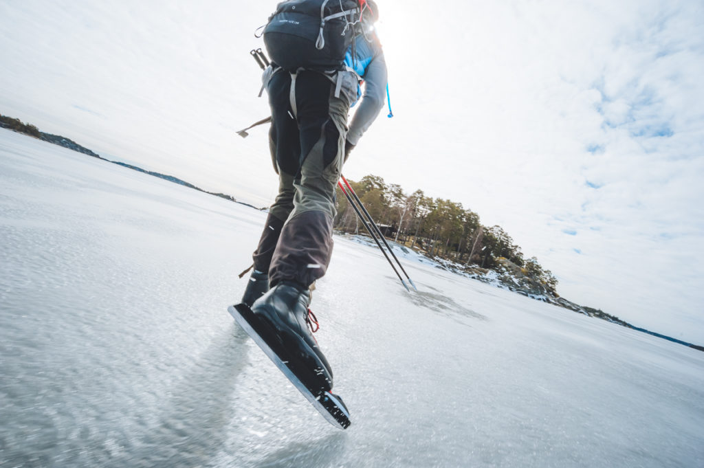 https://discoverthedinosaurs.com/how-are-ice-skates-made/