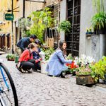 simon_paulin-flower_shop_in_old_town-4920